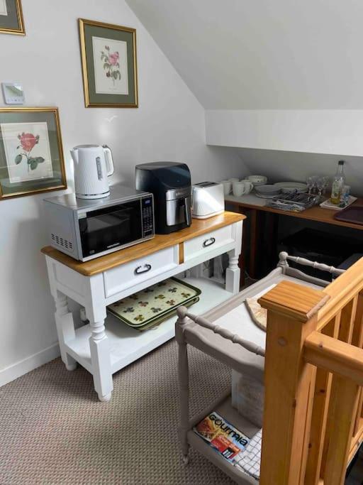 Helens Haven First Floor Apartment Via Stairs 普雷斯顿 外观 照片