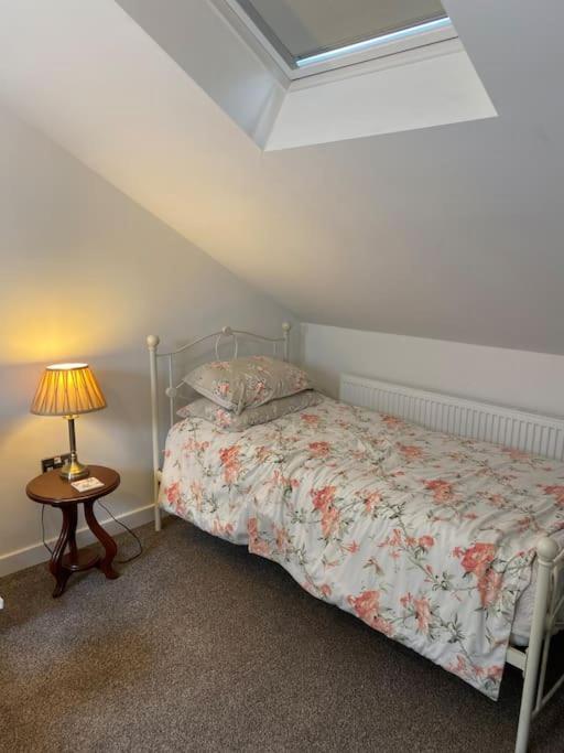Helens Haven First Floor Apartment Via Stairs 普雷斯顿 外观 照片